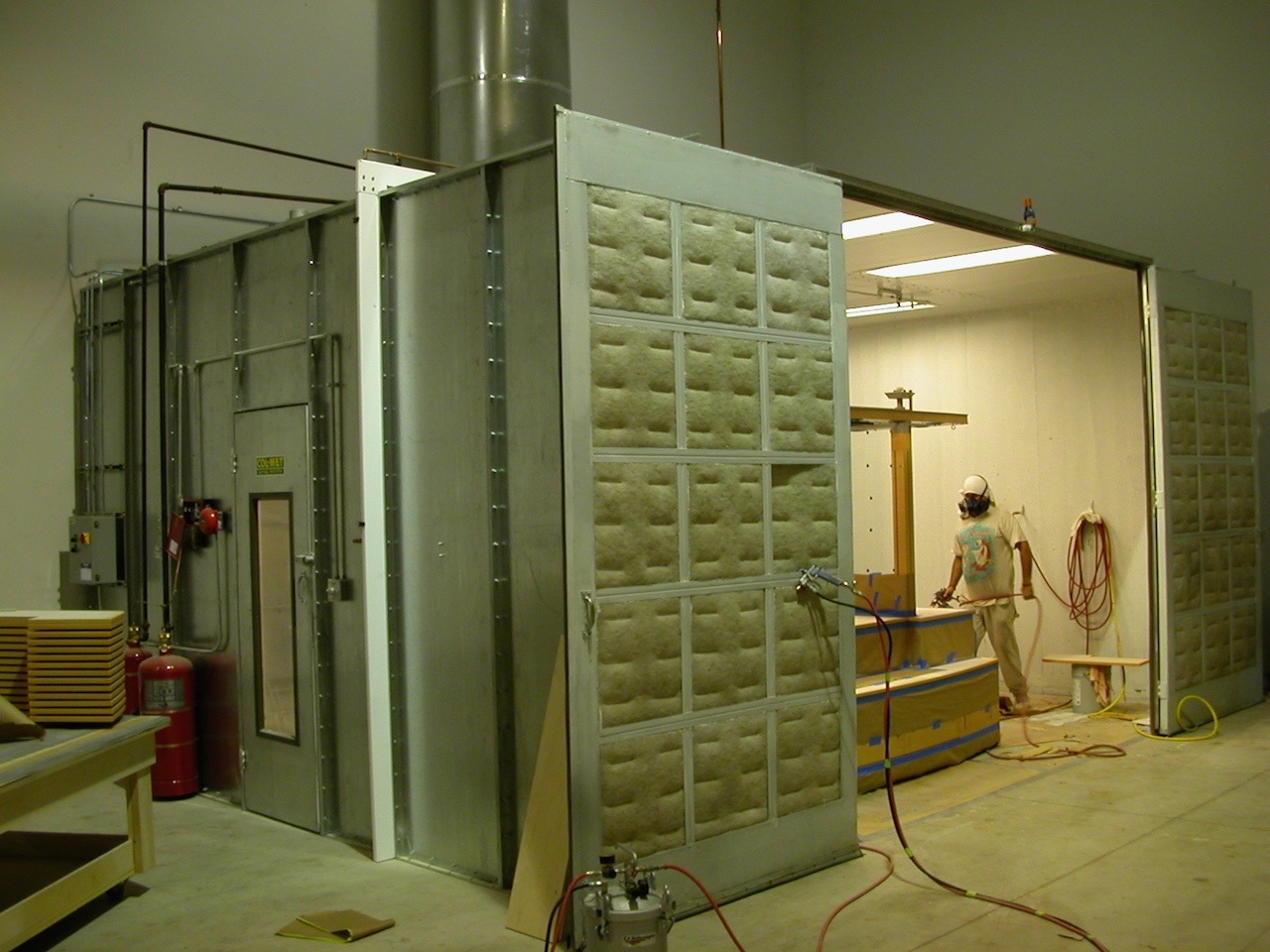 RTT Side-Down Draft Paint Spray Booth 8552, Paint Booths: Collision  Services by US Auto Supply